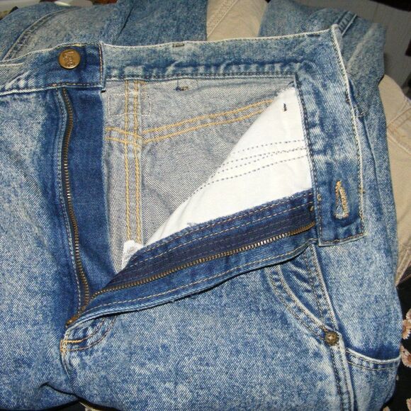 LEE Jeans, 28, VINTAGE, Relaxed fit, Lighter Wash, Union Tag, Mom Waist - Picture 10 of 15